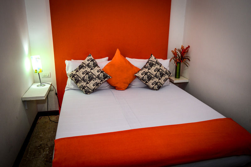 Hotel Torre Del Reloj Cartagena ภายนอก รูปภาพ