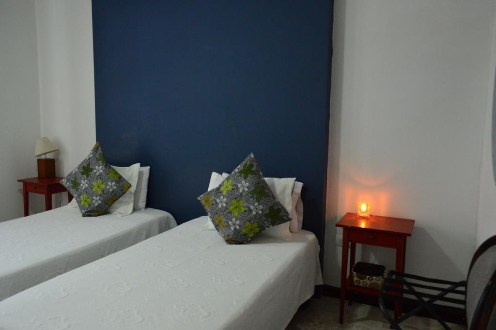 Hotel Torre Del Reloj Cartagena ภายนอก รูปภาพ