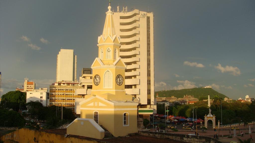 Hotel Torre Del Reloj Cartagena ภายนอก รูปภาพ